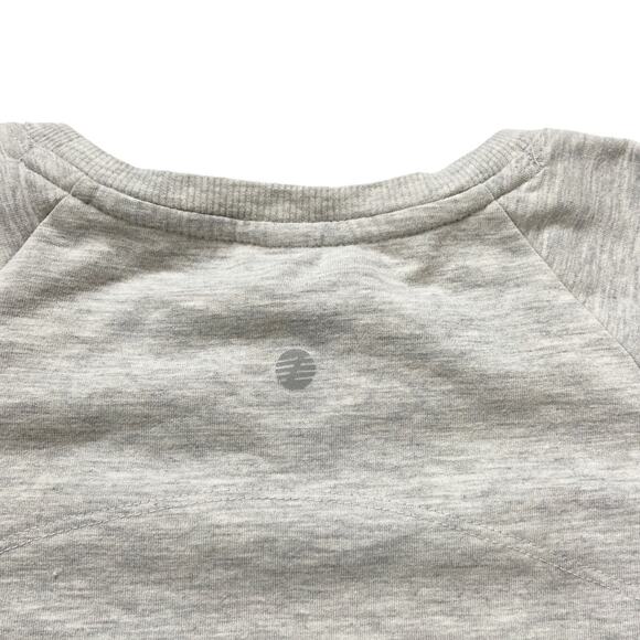 NEW Zella Girl Gray Sweatshirt Size Small Crewneck - Picture 8 of 8